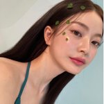 [댓글부탁해] ㅇㅒ들아 쌍수할때 <b>임보라</b> 사진 들고가면 욕먹겠지..?