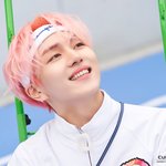 [펜타곤] 큐브가 반응보고 <b>보정</b> 새로한것같지 않냐