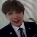 [NCT즌] 할무니 전화기 귀에 <b>대지</b>말고 화면 바바~