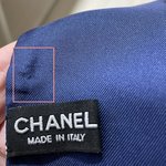 샤넬 스카프 드라이 맡겼는데 <b>스테이플러</b> 박아져서 옴