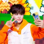 [트레저] 미공개사진 무로고 풀림!