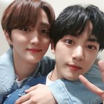 [골든차일드] 삼삼오오 투샷