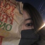 <b>Bhc</b>핫후라이드 교촌레드반반