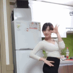 이 <b>춤</b> 누구<b>춤</b>인지 아는사람? (<b>난이도</b> 상)