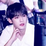 [모두드루와] <b>컬러</b>감 있는 아이돌 사진 좀 주라