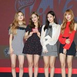 블랙<b>핑크</b> 로제 안짱다리