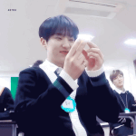 [세븐틴] <b>이지훈</b> 아래버스 본 나