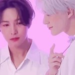 [무한분열] 두...둘이 한 침대에 <b>돌돌</b> 말아