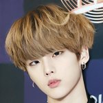 슈가와 테일러스위프트 사이의 아들 얼굴