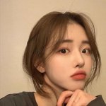 <b>갈색</b>머리 잘어울리는 여자 좋아해