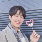 [펜타곤] 헐 키티<b>사탕</b> ㅠㅠㅠ기여워라