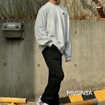 [댓글부탁해] 친구가 이거 입고 옴;; <b>뭔생각</b> 듦?