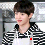 [시즈니] 아진짜 귀여워 중딩같애 애긴가? 볼때마다 머리를 팍퍽퍽치는즁