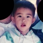 도경수 <b>애기때</b> 조카 잘생김