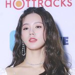 <b>클래식</b>한 비주얼에 반할 女돌