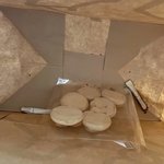 담배꽁초가 나왔는데 책임질 수 있는 사람이 아무도 없대요