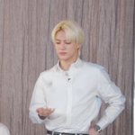 [NCT즌] 자컨보는데 제노 <b>셔츠핏</b>에 약간 기절할거같아