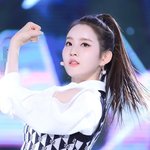 컴백 준비 중인 <b>STAYC</b> 멤버들 머리색 변화