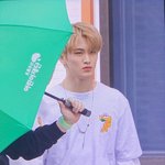 [NCT즌] 이마크 말랐는데 <b>덩치</b>가
