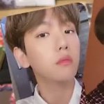 백현 <b>포카</b> 또 ㄹㅈㄷ네