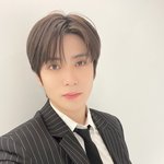 [NCT즌] <b>복숭아</b> 살 더 빠진거같지