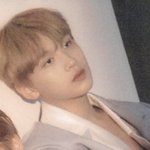 이 사람이 한 머리색 <b>염색</b> 어떰