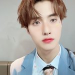 [펜타곤] <b>어우</b> 창구 너무 이쁘게생김