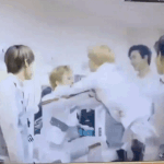 [NCT즌] 진짜 <b>꼬리</b>가 달려있지 않을까 이정도면