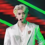 [NCT즌] 이 <b>의상</b> 예쁜 거였나