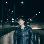 변백현 <b>이사진</b> 왤케 웃기지