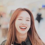<b>나연</b>