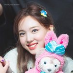 <b>나연</b>