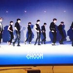 <b>밤중</b>에 티비러 더스틸러 보는ㄴ즁