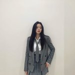 지수 진짜 미쳤나봐