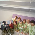 [NCT즌] 인준이 생카 왔는데 드림 시그 <b>포스터</b> 놓고왔당