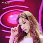 덕질에 한 점 <b>부끄럼</b> 없는 아이돌