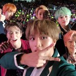 [NCT즌] <b>이쯤</b>돼서 다시보는 원아패 때 팬 휴대폰으로