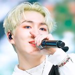 현실에서 <b>마주</b>하고픈 훈男돌