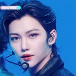 와 필릭스 <b>탈색모</b> 아니어도 존잘이네