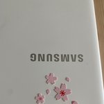 [댓글부탁해] 노트북에 스티커 붙였당