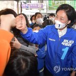 박영선, 유세 동행한 정청래 확진자 접촉에 일정 보류