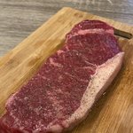 내일 스테이크먹을거라 <b>시즈닝</b>함