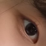 얘들아 나 마스카라 하면 쌍꺼풀 생기는데 (눈 사진 주의)
