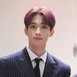 [세븐틴] 도겸이는 <b>정장</b>이 너무 잘어울림