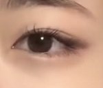 [드루와] 색조 눈화장 안어울리는 판녀들있음?