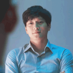 <b>소라</b>색 니트조끼에 검정슬랙스 별로임?