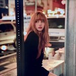 <b>리사</b> 솔로 나오면 머리색 뭐 할까