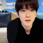 백현이 오늘 브이앱