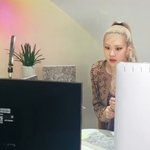 제니 <b>영통팬</b>싸 참여함