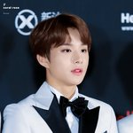 [NCT즌] 타<b>돌</b>홈마가 정우 <b>사진</b> 올려줌